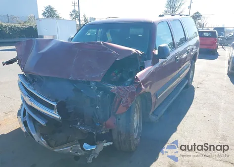 2003 Chevrolet Suburban 1500 Ls z USA, uszkodzony, nr VIN 1GNEC16Z13J131176